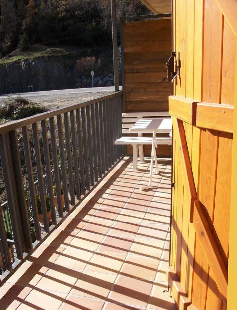 Apartamentos 3000 Escarrilla Extérieur photo